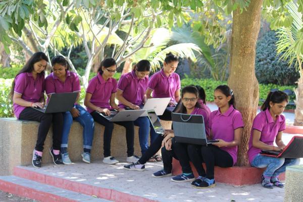 Gardi Vidyapith Rajkot CampusLife photo 13